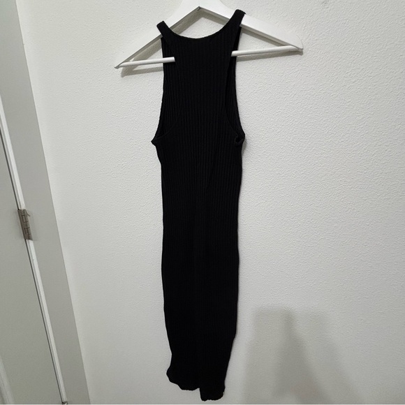 Silence + Noise Black Ribbed Cotton Form Fitting Midi Dress in Small - Picture 3 of 3